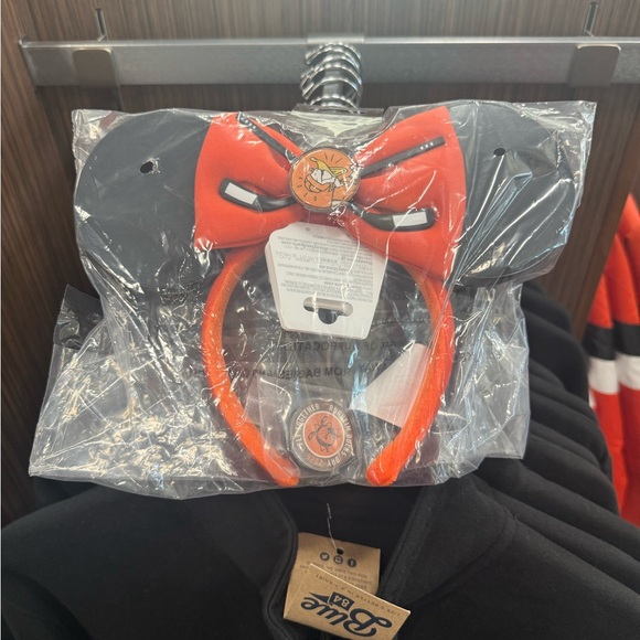 Disney NHL Anaheim Ducks Orange Bow Ear Headband with Character Medallion main image 10